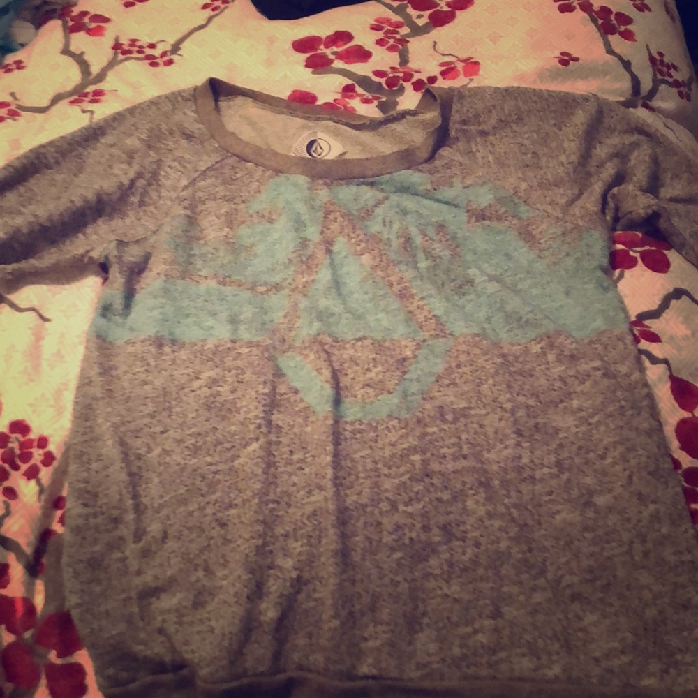 Volcom sweater
